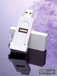 雖說噱頭大于實(shí)際，就連隨身碟也開始內(nèi)建指紋辨識(shí)功能